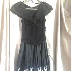 Jessica Howard Dress